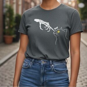 NWOT boutique  skeleton hand booping a Cat T-Shirt size medium women’s